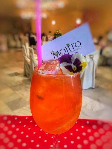 35932290 1228984677236941 8071042765288374272 n